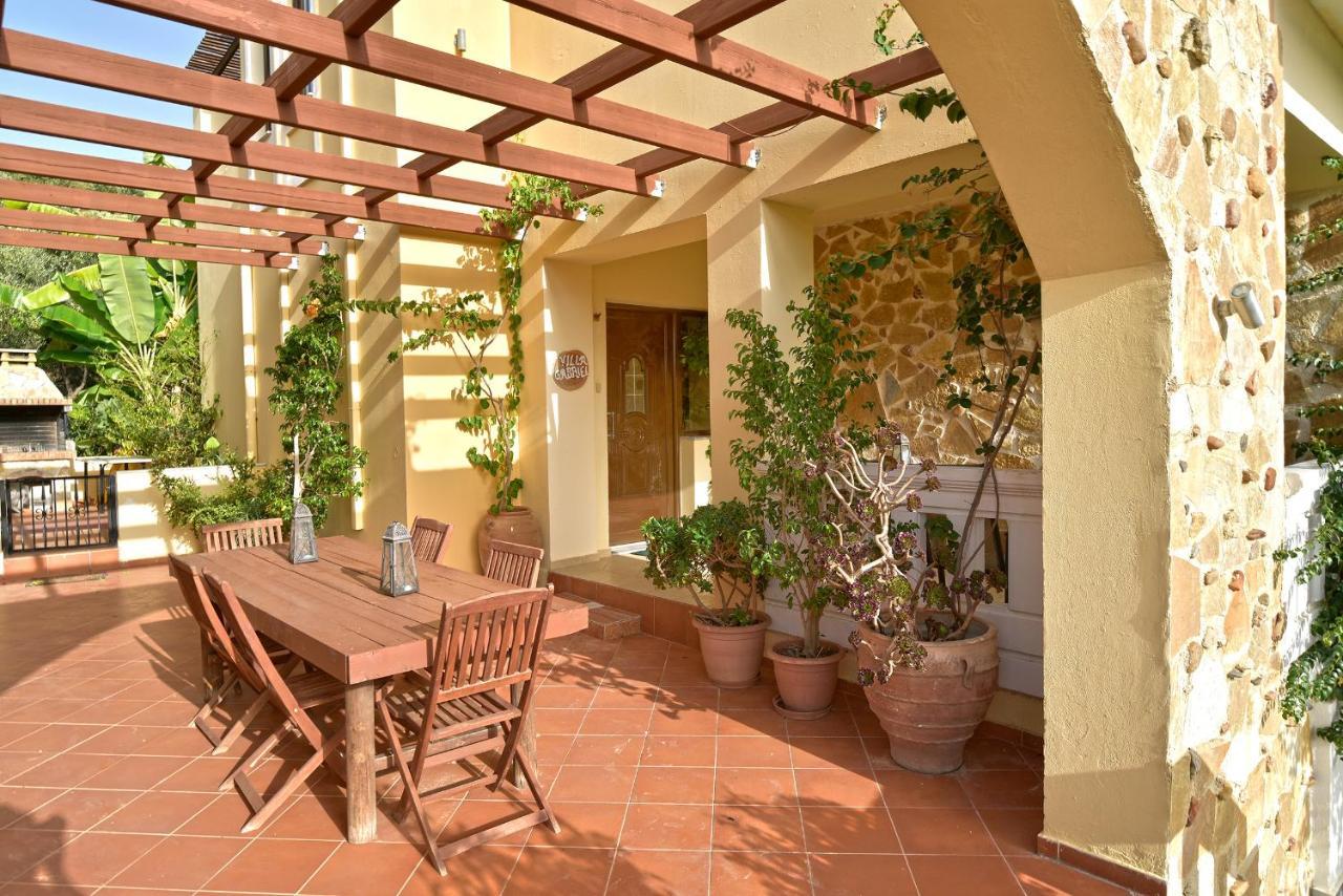 Villa Olive Farm Agia Marina Exterior foto