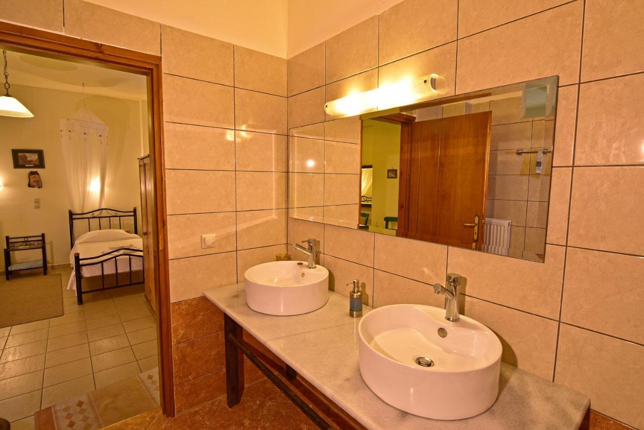 Villa Olive Farm Agia Marina Exterior foto